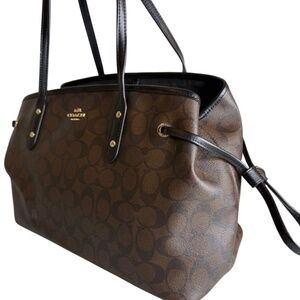 Coach tote carryall drawstring